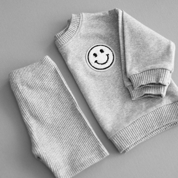 Grey Smiley Sweatshirt & Ribbed Biker Short Set - Picture 1 of 1